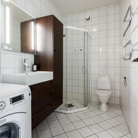Apartment 2-bedroom Close To Everything *